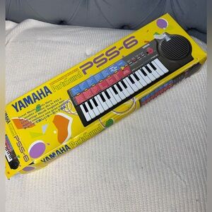 Yamaha PortaSound PSS-6 Electronic Vintage Keyboard Piano Jam Track NEW IN BOX